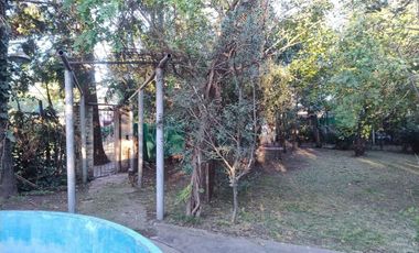 CASA EN VENTA EN FRANCISCO ALVAREZ CON PILETA