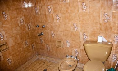 CASA EN VENTA EN FRANCISCO ALVAREZ CON PILETA