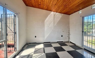 Venta PH 2 amb en haedo con balcón aterrazado