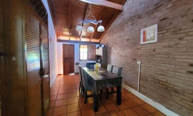 venta casa con quincho y pileta los boulevares
