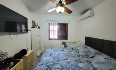 venta casa con quincho y pileta los boulevares