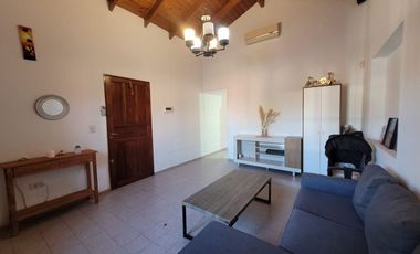 venta casa con quincho y pileta los boulevares