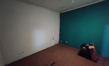 CASA 3 AMBIENTES EN VENTA TAPIALES LOTE 460m2