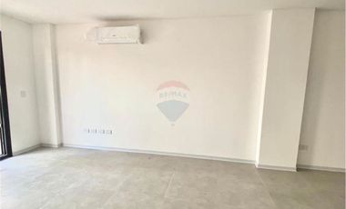 1AMB C/PILETA LAUNDRY SUM CTRO ESCALADA