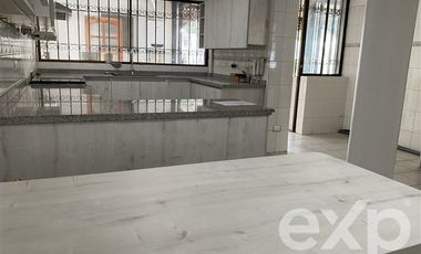 Casa en Arriendo en Holanda con Bilbao