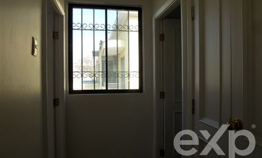 Casa en Arriendo en Holanda con Bilbao
