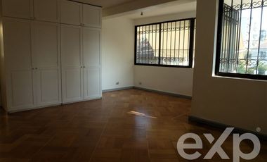 Casa en Arriendo en Holanda con Bilbao