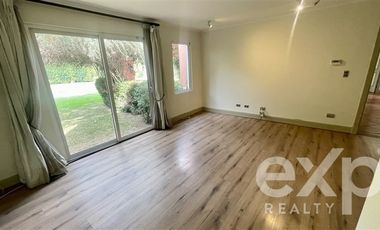 Casa en Venta en Condominio Las Bandadas