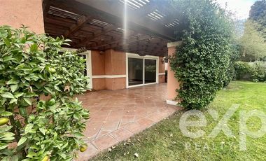 Casa en Venta en Condominio Las Bandadas