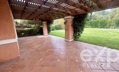 Casa en Venta en Condominio Las Bandadas