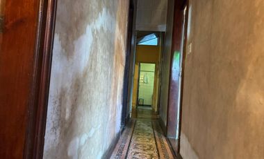 VENTA DE CASA 7 AMBIENTES EN AVELLANEDA