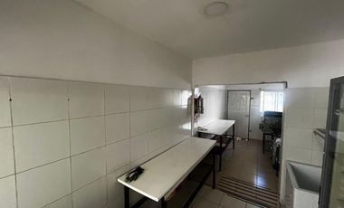 ALQUILER DE LOTE CON OFICINAS CONFLUENCIA NQN