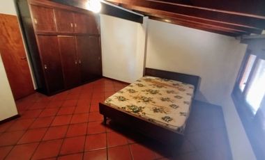 CASA 4 AMBIENTES CLAYPOLE FONDO LIBRE DOBLE LOTE