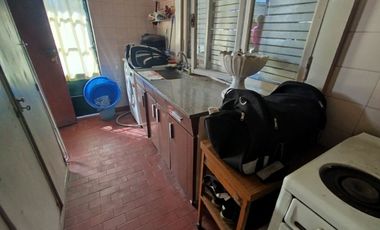 CASA 4 AMBIENTES CLAYPOLE FONDO LIBRE DOBLE LOTE