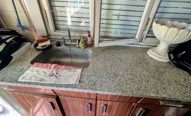 CASA 4 AMBIENTES CLAYPOLE FONDO LIBRE DOBLE LOTE