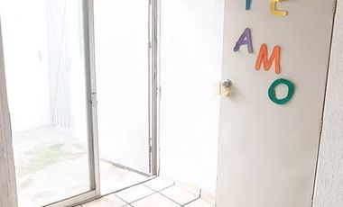 Venta de Casa en Colinas del Roble Tlajomulco