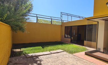 ARRIENDO CASA 3HAB 2BA HUECHURABA
