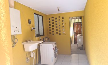 ARRIENDO CASA 3HAB 2BA HUECHURABA