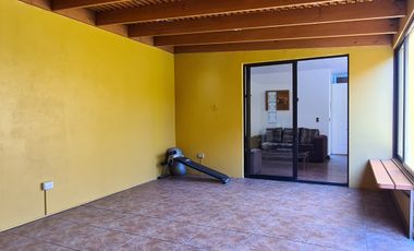 ARRIENDO CASA 3HAB 2BA HUECHURABA