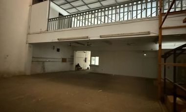 RENTA DE BODEGA POR BLVD. FRANCISCO MADERO EN COLONIA MIGUEL HIDALGO