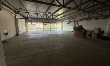 RENTA DE BODEGA POR BLVD. FRANCISCO MADERO EN COLONIA MIGUEL HIDALGO