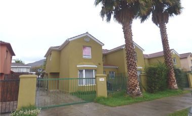PRECIO REBAJADO..!! CASA EN SECTOR PRIVILEGIADO