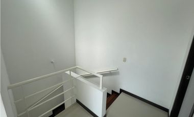 CASA VENTA LLANURAS DEL CASTILLO 3HB 3BÑ 2PP 150M2 JAMUND