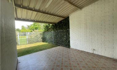 CASA VENTA LLANURAS DEL CASTILLO 3HB 3BÑ 2PP 150M2 JAMUND