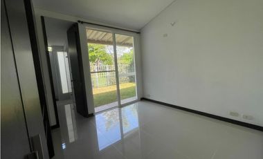 CASA VENTA LLANURAS DEL CASTILLO 3HB 3BÑ 2PP 150M2 JAMUND
