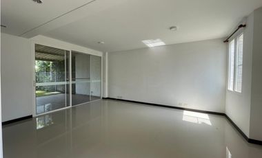 CASA VENTA LLANURAS DEL CASTILLO 3HB 3BÑ 2PP 150M2 JAMUND