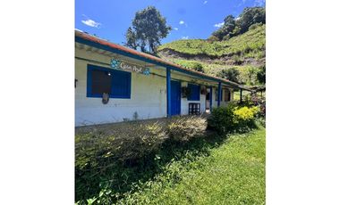 Vendo Casa campesina en Santa Bárbara Antioquia