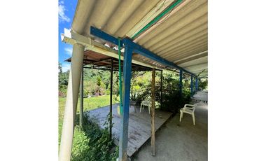 Vendo Casa campesina en Santa Bárbara Antioquia