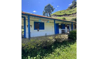 Vendo Casa campesina en Santa Bárbara Antioquia