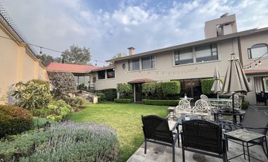 Casa en Venta en Bosques de las Lomas