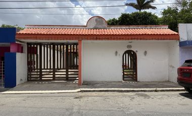 Espacio Comercial Todo en uno: Casa con terreno y 2 locales ¡Lista para Rentar!