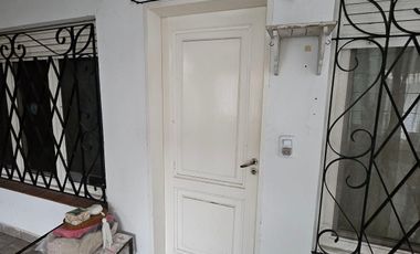 Amplio PH en alquiler en Beccar