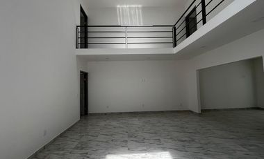 Estrene casa en fraccionamiento con acceso de la autopista