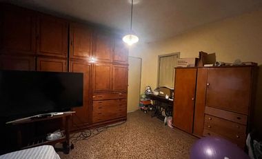 Venta casa lote propio de 520m2 a reciclar Sarandí