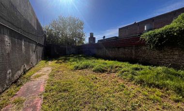 Venta casa lote propio de 520m2 a reciclar Sarandí