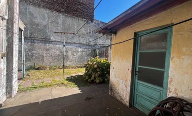 Venta casa lote propio de 520m2 a reciclar Sarandí
