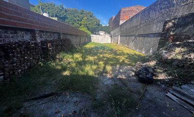 Venta casa lote propio de 520m2 a reciclar Sarandí
