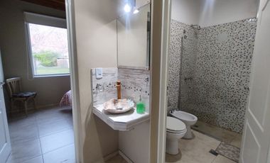 VENTA VILLA TACU- 2 CABAÑAS CON PILETAS- EQUIPADAS