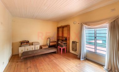 Venta CASA COCHERAS JARDÍN  Monte Grande