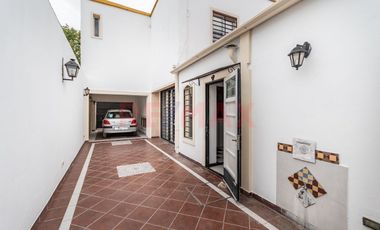 Venta CASA COCHERAS JARDÍN  Monte Grande