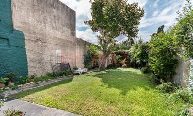Venta CASA COCHERAS JARDÍN  Monte Grande