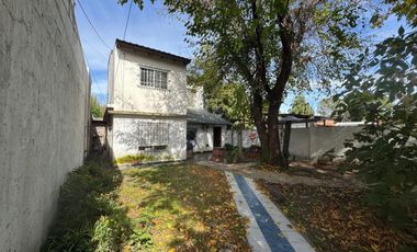 CASA EN VENTA 4 AMBIENTES con PATIO apta CREDITO