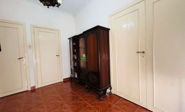 PH VENTA LOMAS DE ZAMORA ZONA CENTRICA CON COCHERA