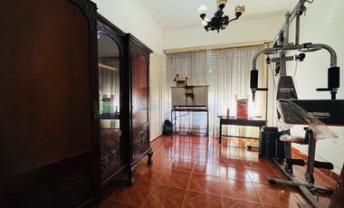PH VENTA LOMAS DE ZAMORA ZONA CENTRICA CON COCHERA