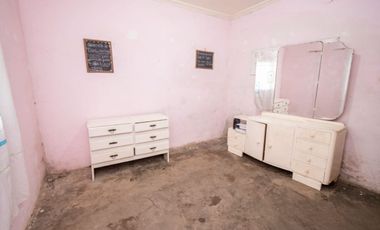 Casa en Venta  en Barrio Progreso de Pompeya.