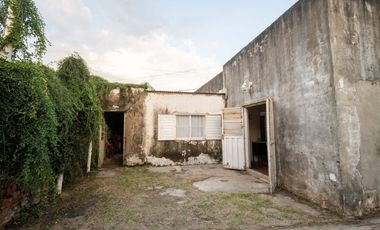 Casa en Venta  en Barrio Progreso de Pompeya.